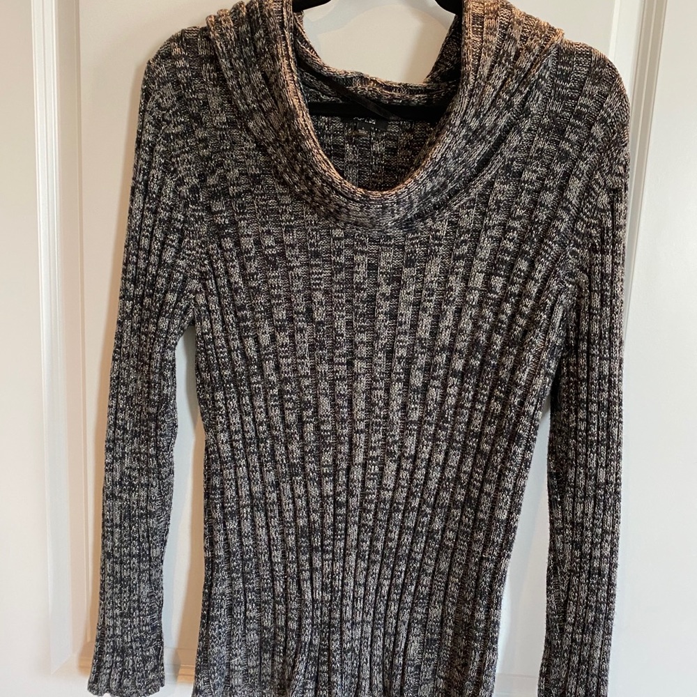Apt.9 Sweater